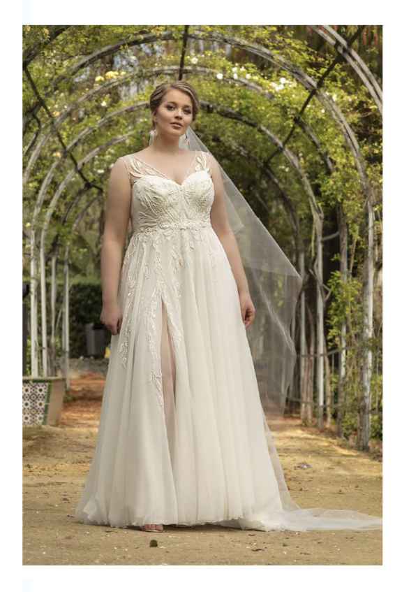 Vestidos colección 2021 Lovely by Agnes 9