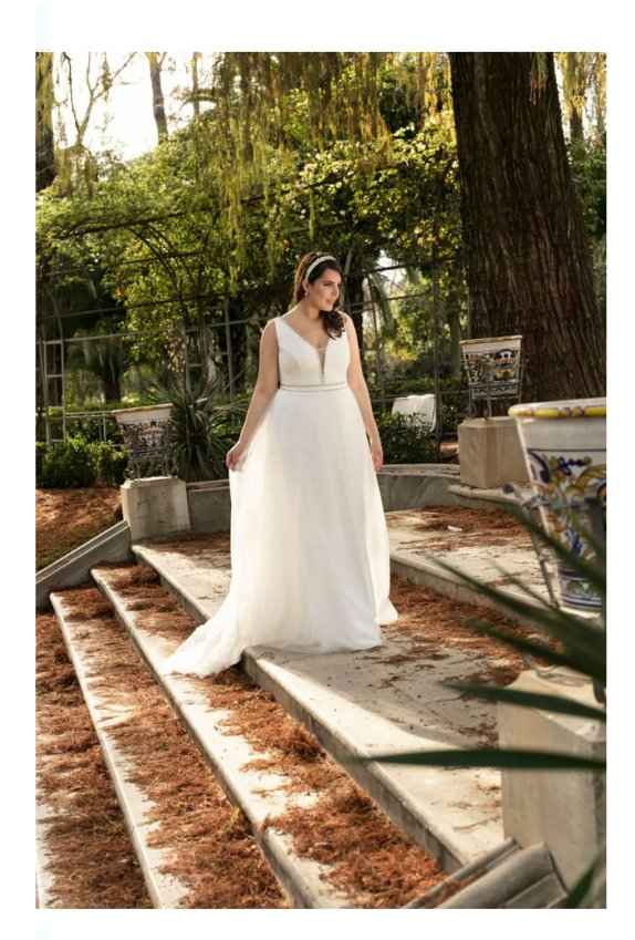 Vestidos colección 2021 Lovely by Agnes 26