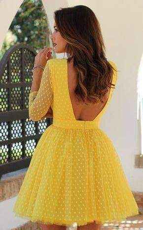 Vestidos para invitadas con acentos en color amarillo 8