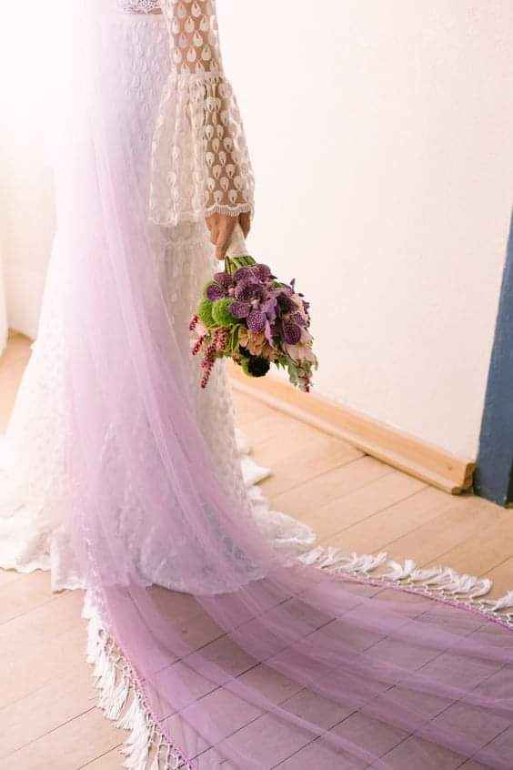 Velos románticos con acentos de color 1