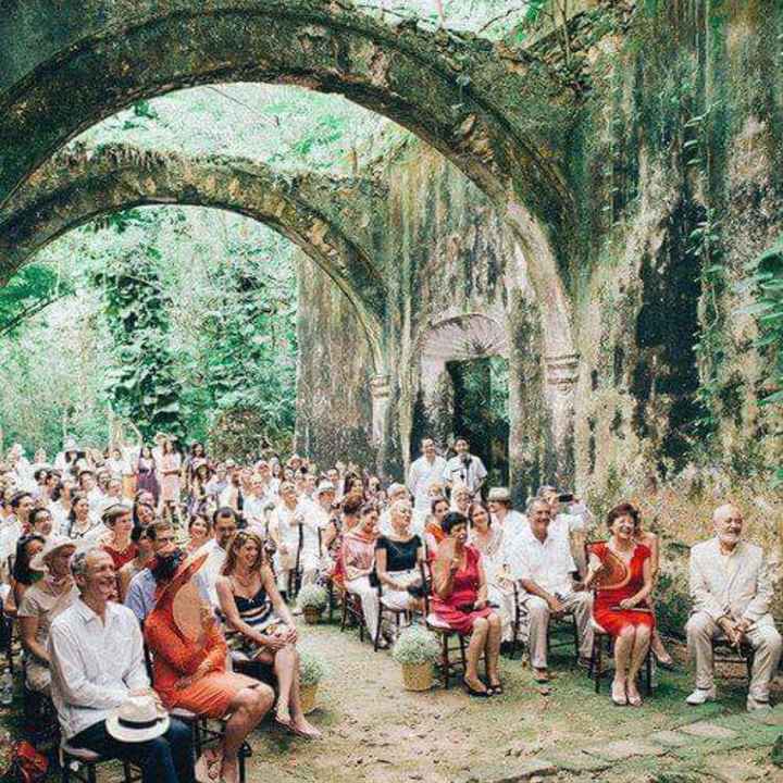 Tu ceremonia en una iglesia en ruinas - 1