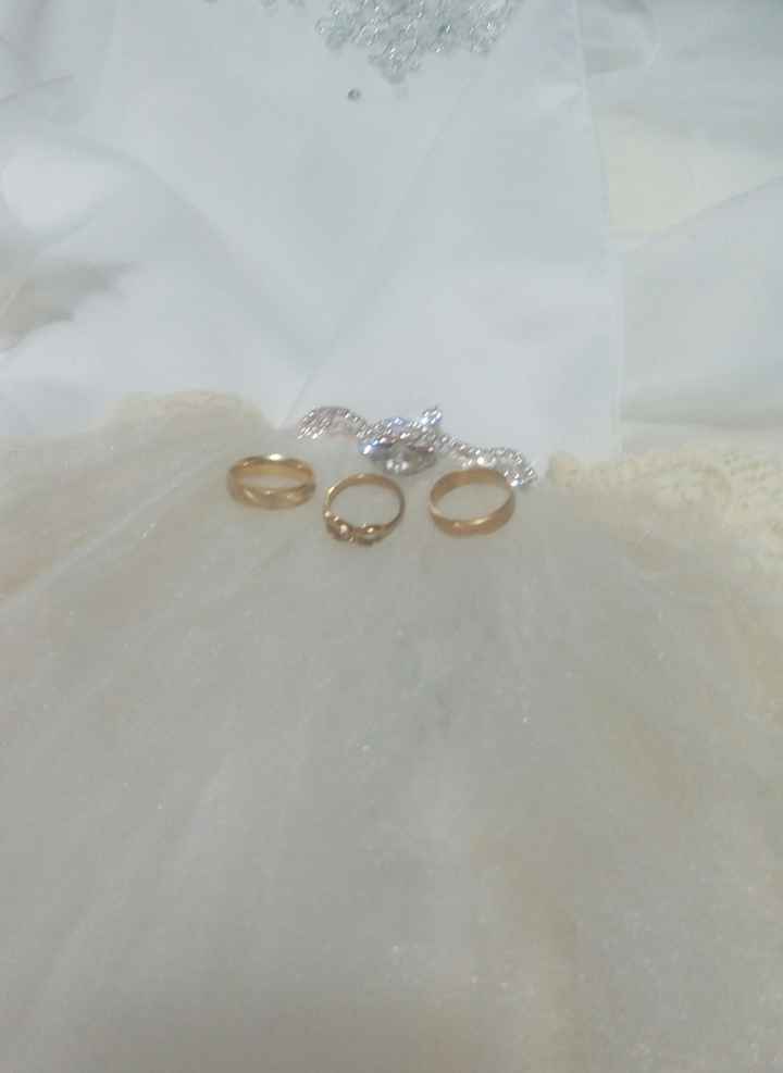 Boda en playa: Luce y resalta tus alianzas - 2