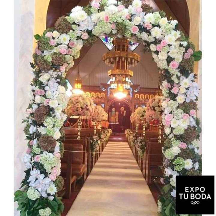 Entradas florales en la iglesia - 3