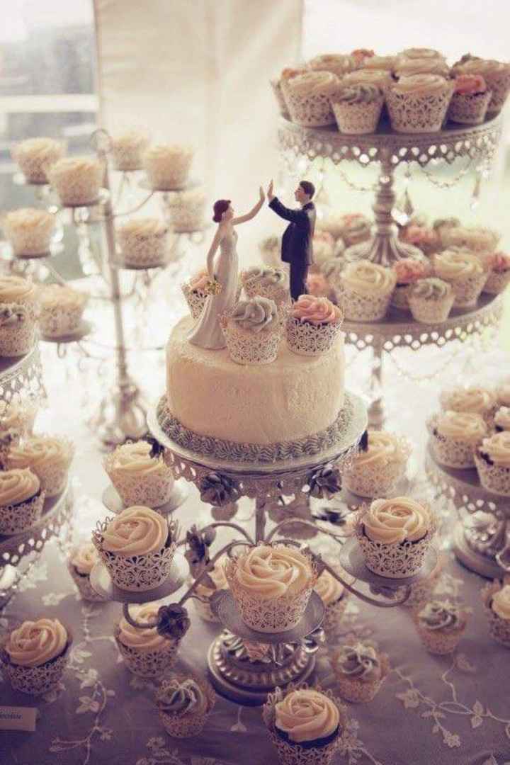 Cake topper de parejitas👩‍❤️‍💋‍👨 - 1
