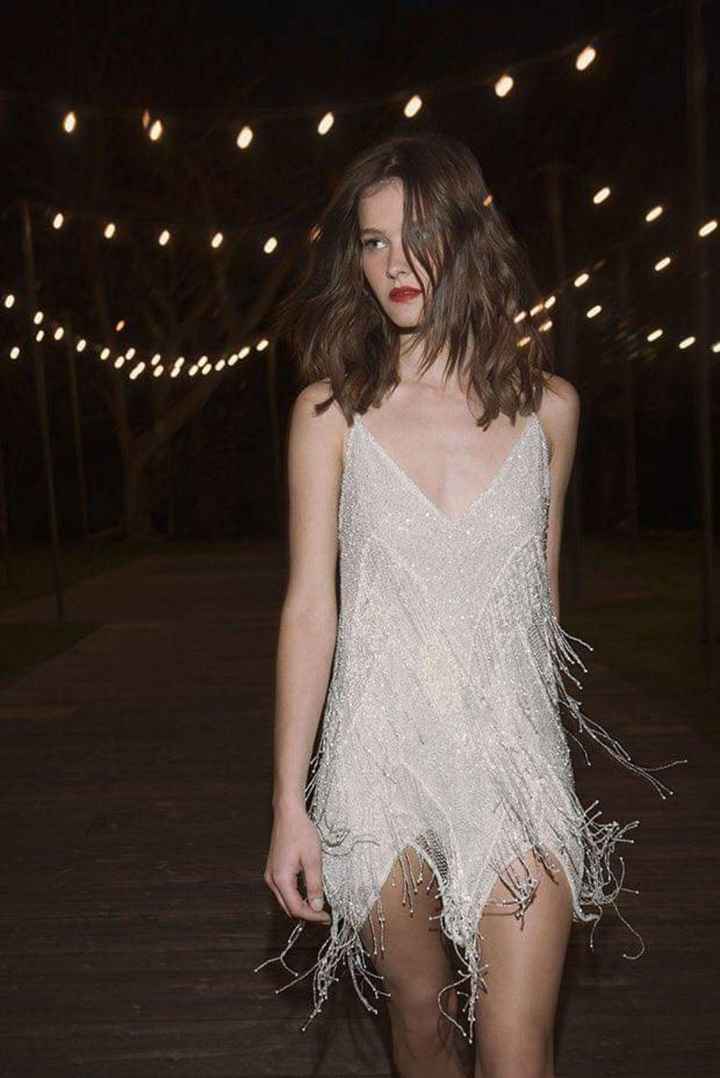 Un vestido corto para el baile sorpresa Foro Moda Nupcial