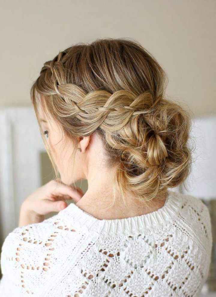 Peinados low bun - 3