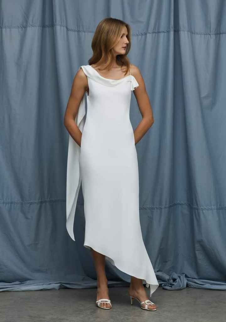 Vestidos colección primavera 2023 Spellbound by Savannah Miller - 7