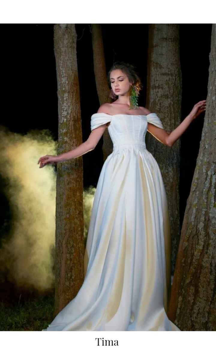 Vestidos colección otoño-invierno 2022 Kristie Romanos - 10