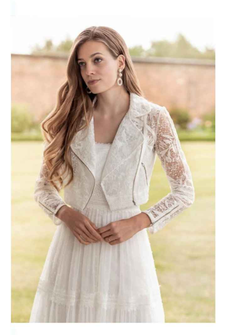 Abrigo,el mejor complemento en una boda invernal ❄️❄️❄️ - 9