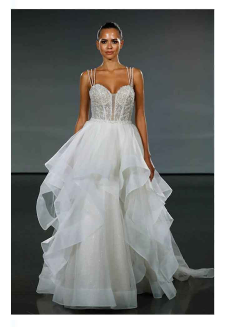 Vestidos colección otoño-invierno 2023 Empire by Madeline Gardner - 12