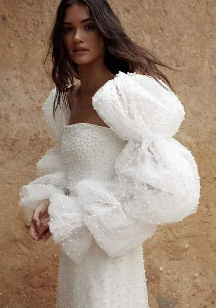 Tendencia 2023: vestidos con mangas - 2