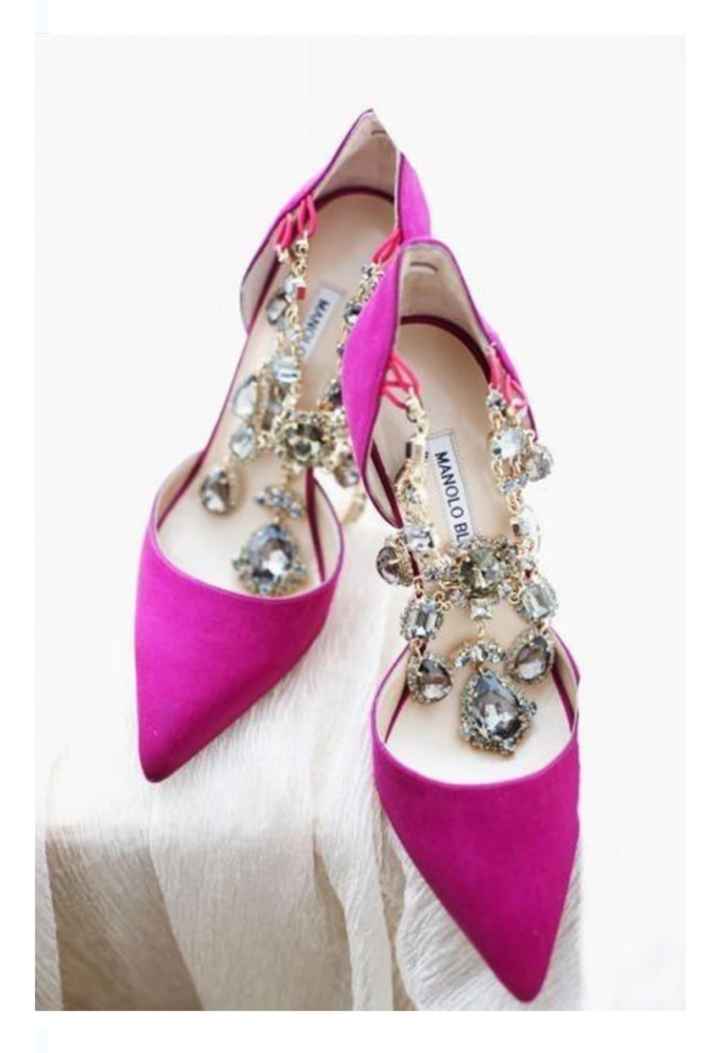Zapatos en color Viva Magenta - 2