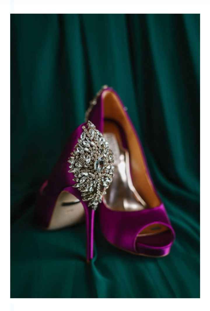 Zapatos en color Viva Magenta - 14