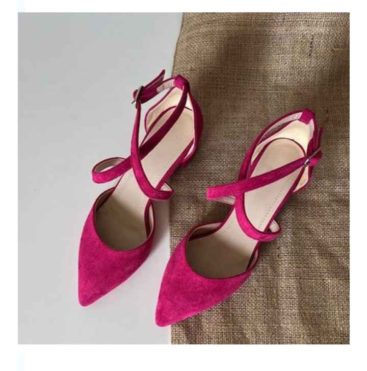Zapatos en color Viva Magenta - 18