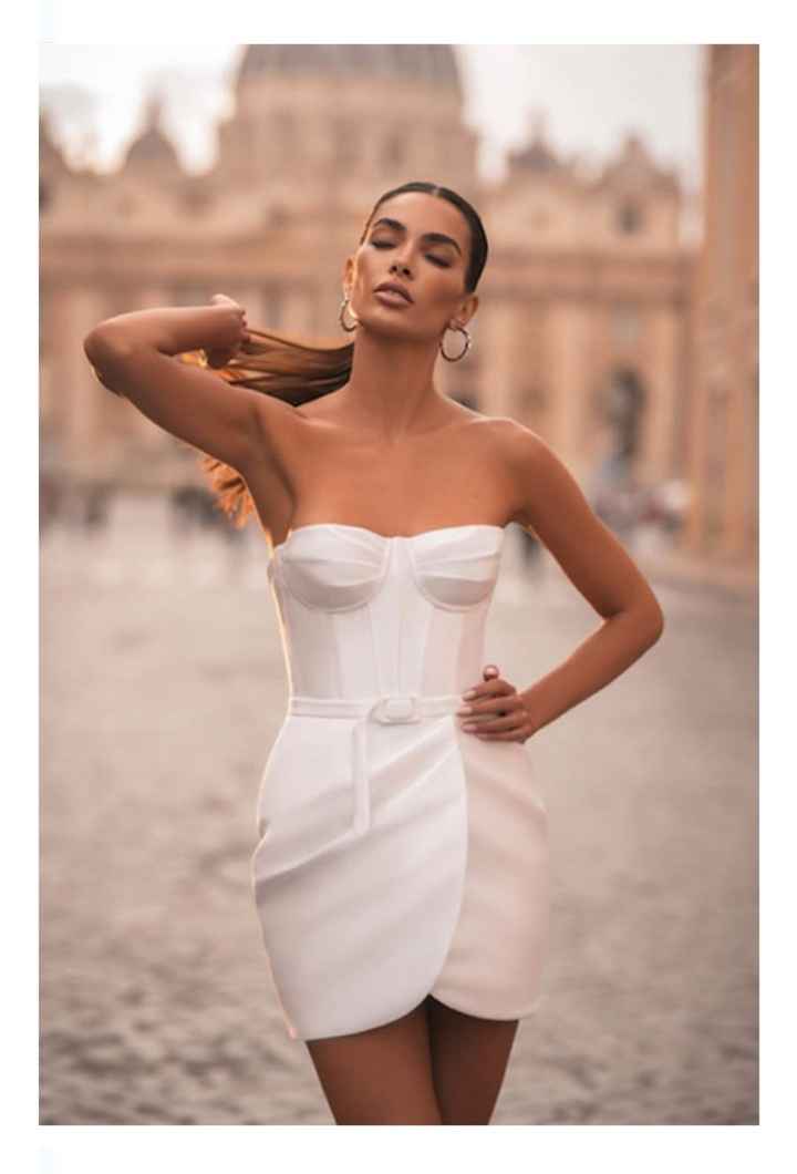 Vestidos colección otoño-invierno 2023 Roma by Berta - 1