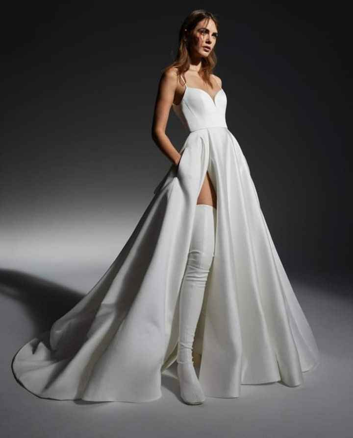 Vestidos colección otoño-invierno 2023 Alyne by Rita Vinieris - 10