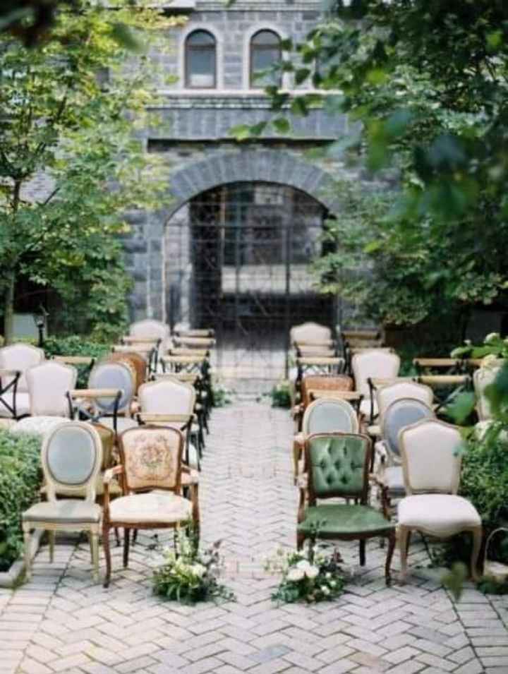 En tu boda,sillas con estilos diferentes - 3