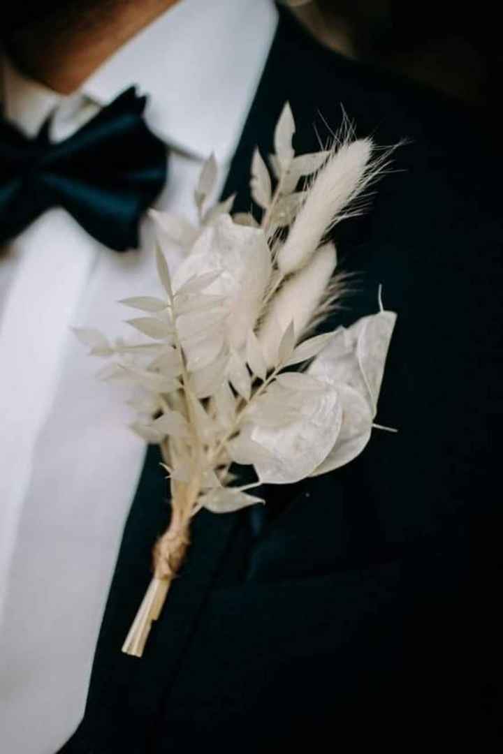 Invierno:lunaria en el boutonniere ❄️❄️❄️ - 2