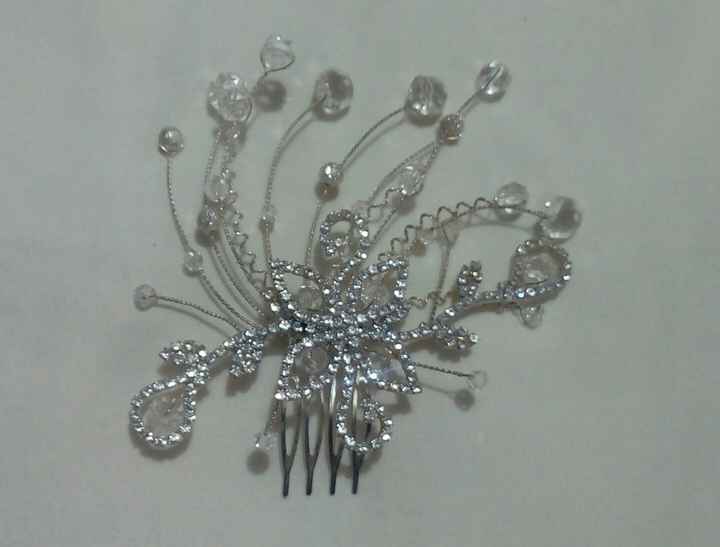 Hermosos broches - 1