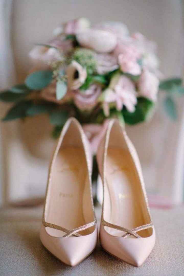 Zapatos en rosa - 1