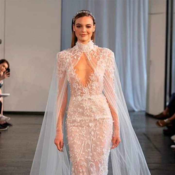 Vestidos con capa - 3