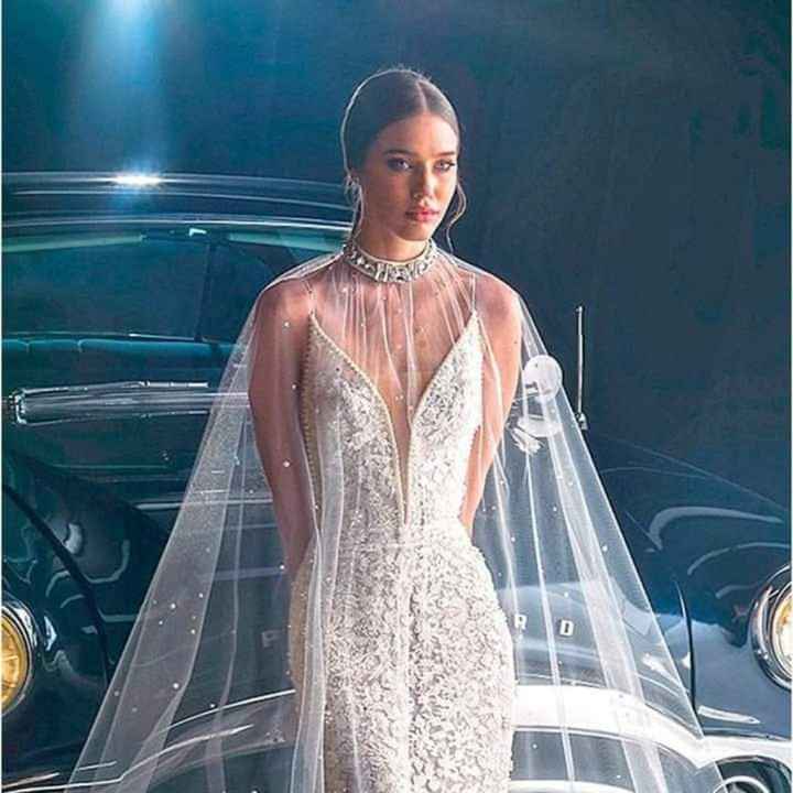 Vestidos con capa - 9