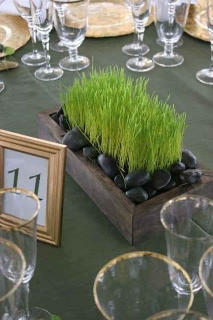 Centros de mesa con pasto - 1