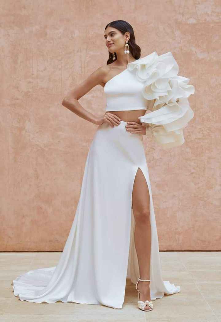 Vestidos colección 2023 Modern Infinity by Kaviar Gauche - 3