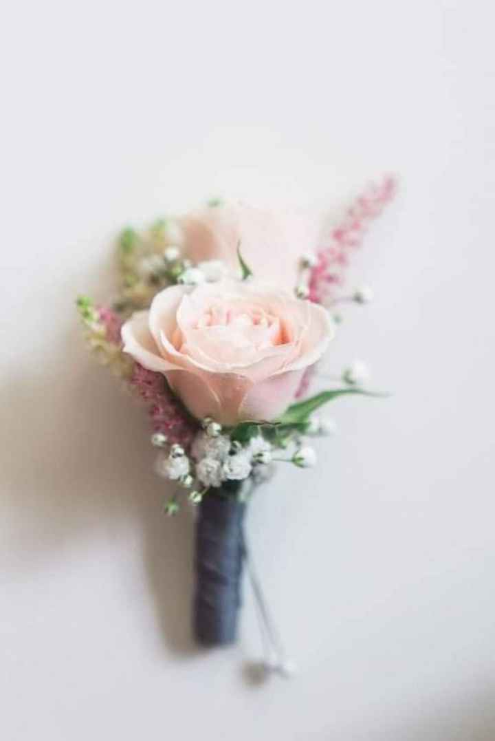 Boutonniere con rosa - 2