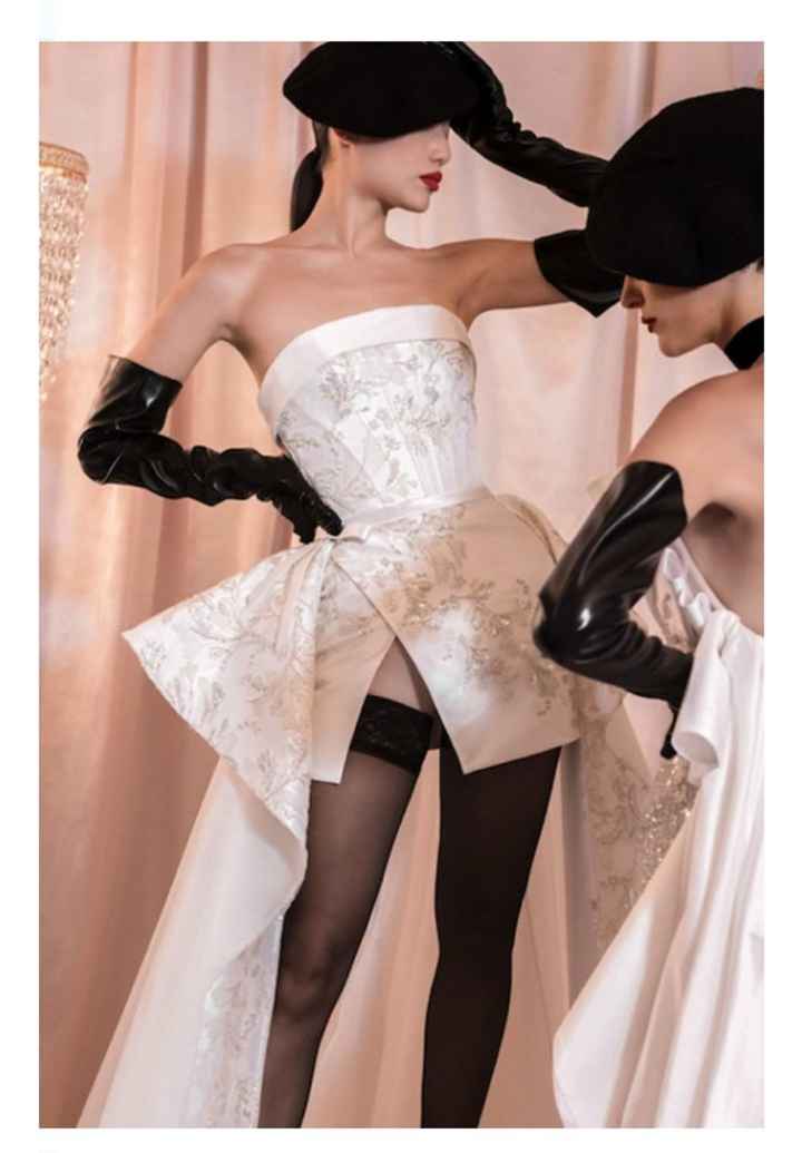 Vestidos colección otoño-invierno 2023 París Mon Chéri by Kim Kassas - 5