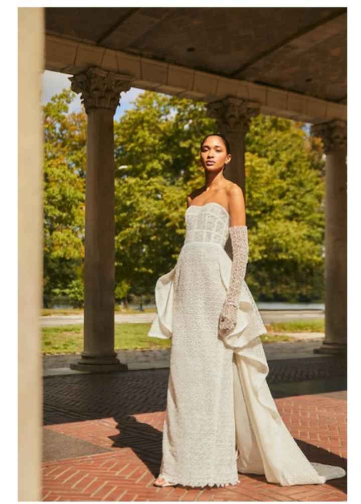 Vestidos colección otoño-invierno 2023 Debajo de tu piel vive la luna by Francesca Miranda - 12