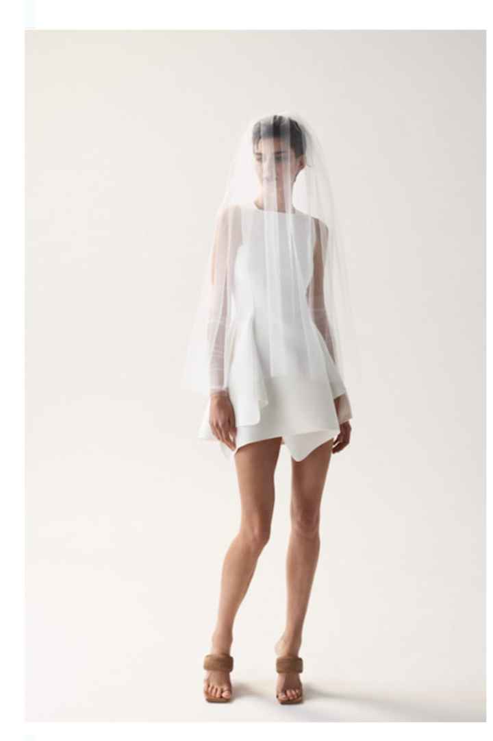 Vestidos colección otoño-invierno 2023 Toni Maticevski - 6
