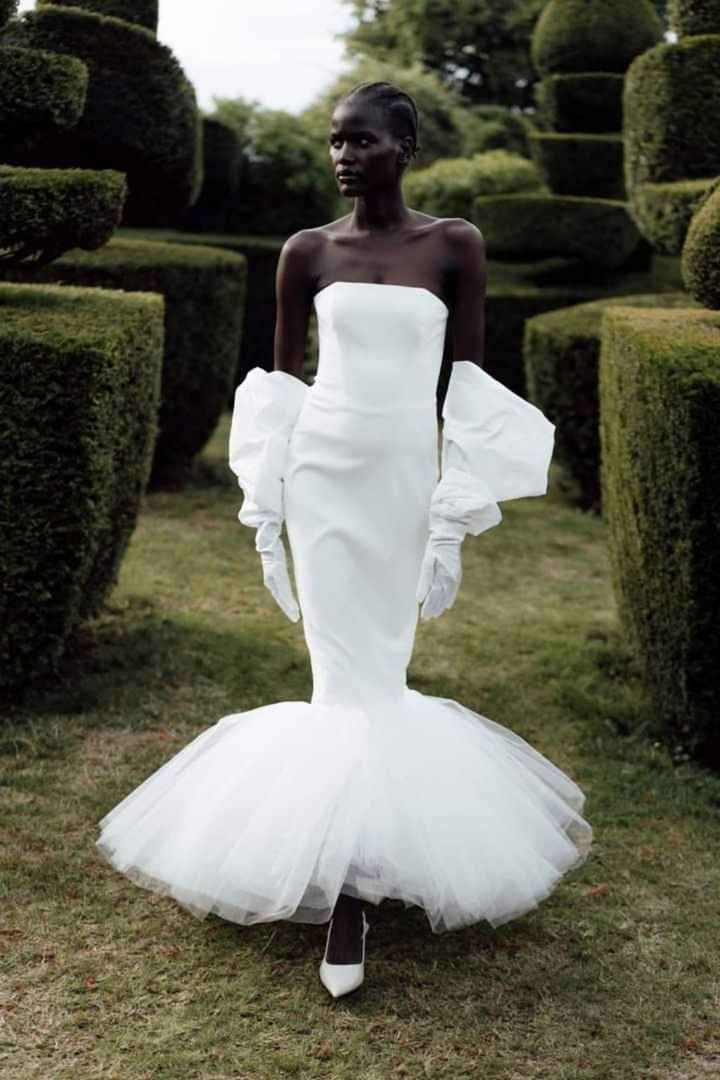 Algunos vestidos de la colección otoño-invierno 2023 Kate Halfpenny - 4