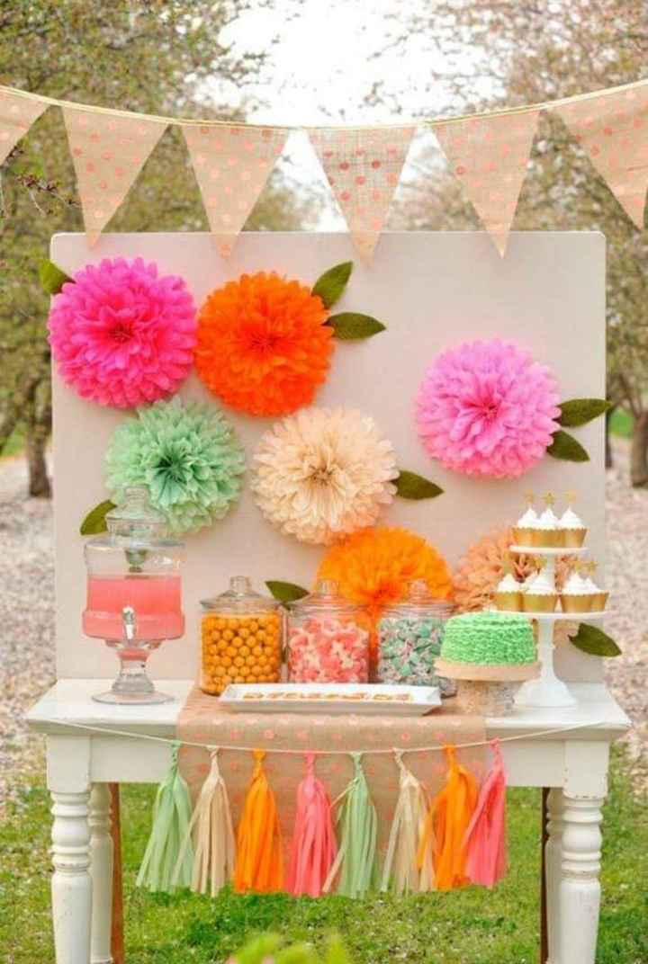 Decora tu boda con pompones - 1