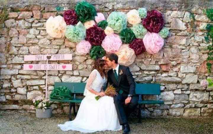 Decora tu boda con pompones - 3