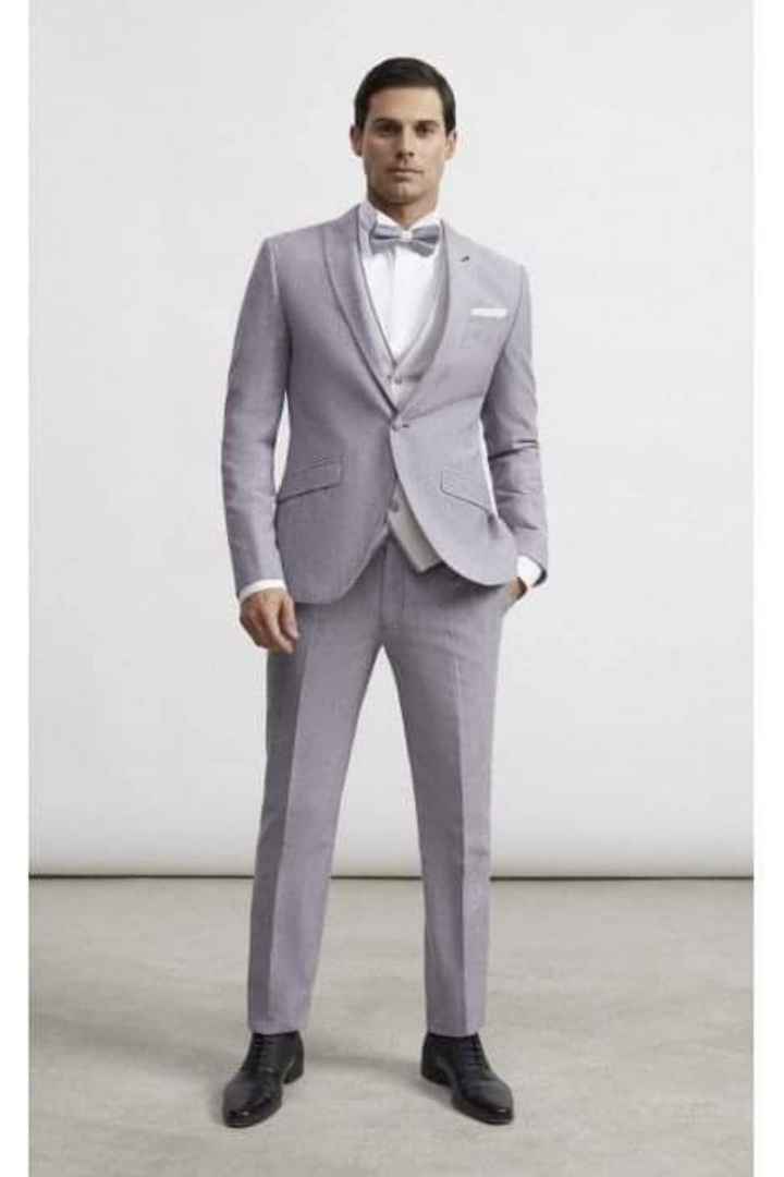 Algunos trajes de la colección 2023 Thomas Pina - 1