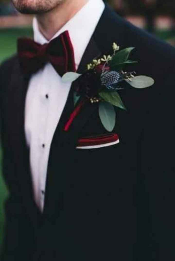 Corbata y pañuelo con el mismo color y estilo - 7