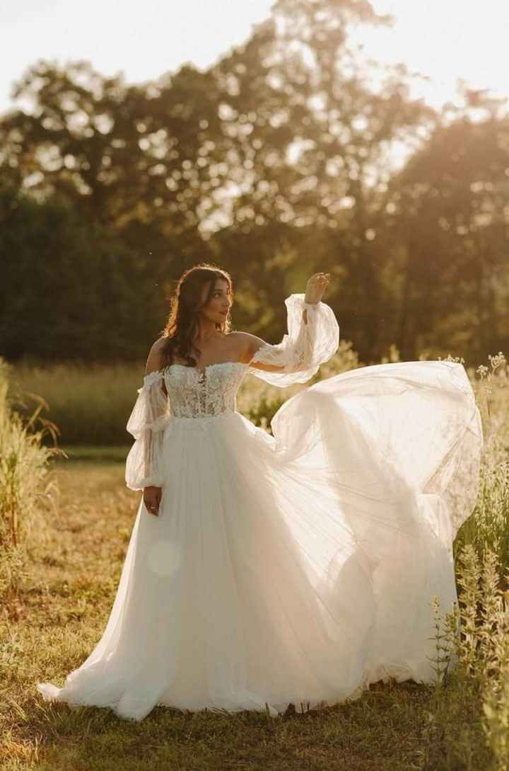 Algunos vestidos de la colección Stella York - 2