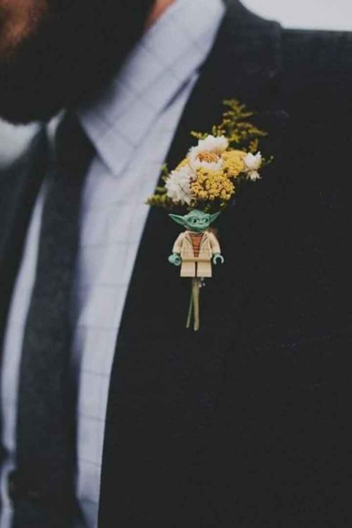 Muñecos de Lego en el boutonniere - 2