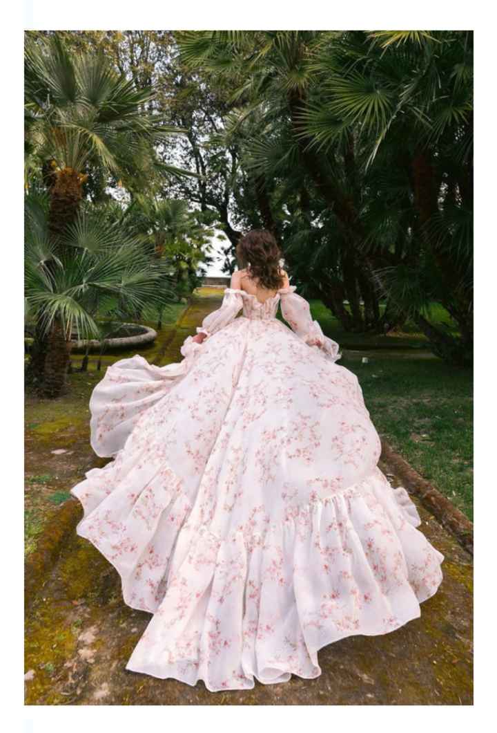 Vestidos de novia con motivos florales 🌺🌸🌹 - 16