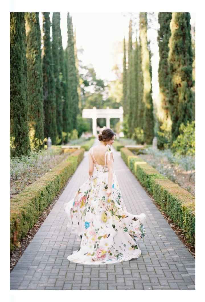 Vestidos de novia con motivos florales 🌺🌸🌹 - 17