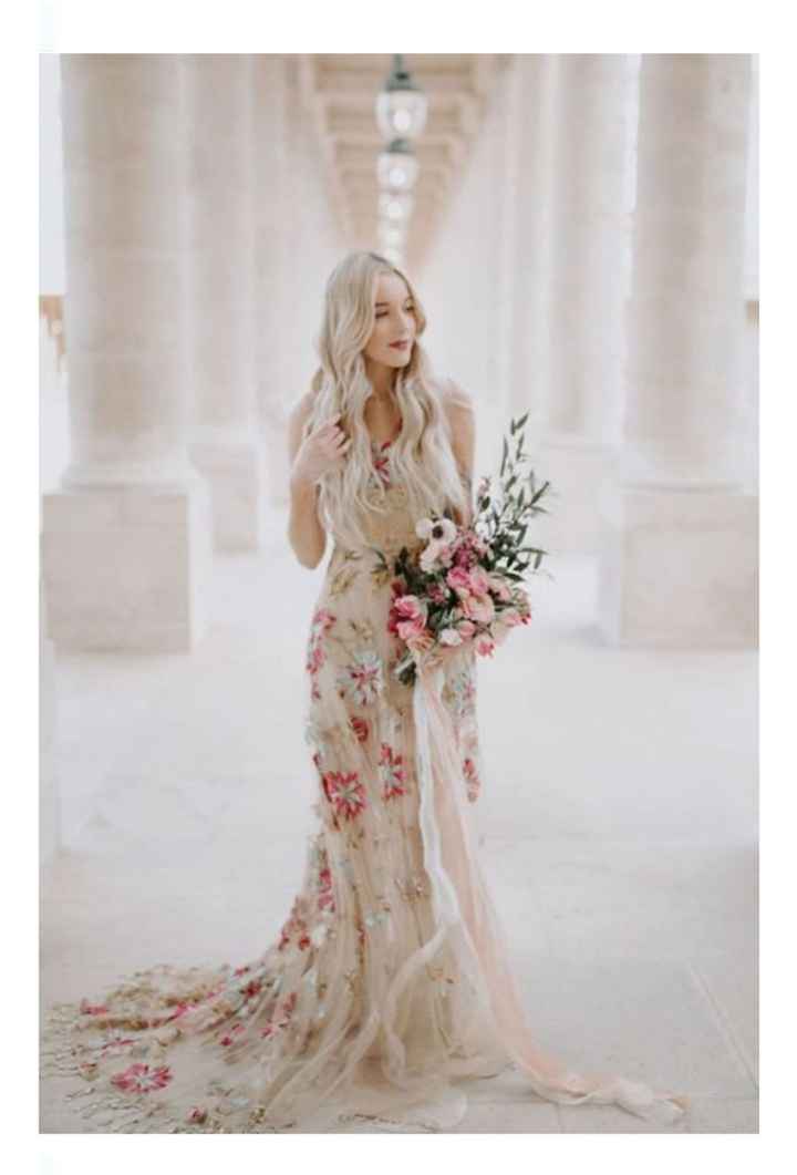 Vestidos de novia con motivos florales 🌺🌸🌹 - 46
