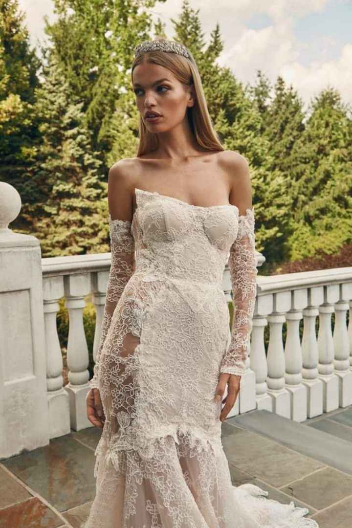 Algunos vestidos de la colección otoño-invierno 2023 Iconic by Galia Lahav - 2