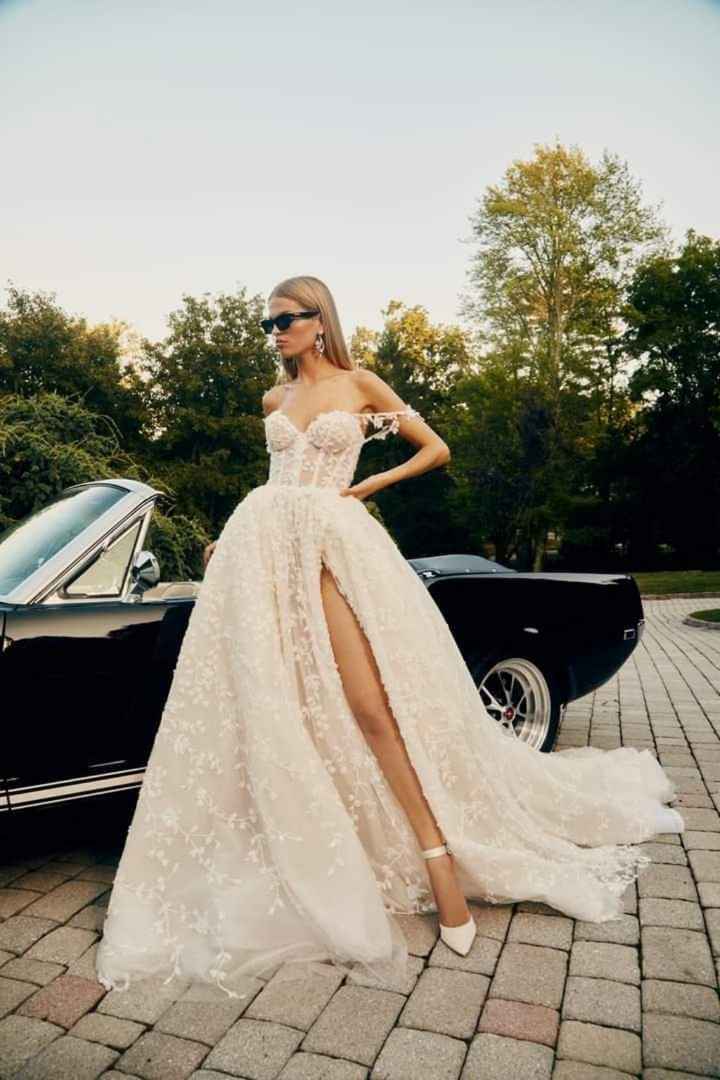 Algunos vestidos de la colección otoño-invierno 2023 Iconic by Galia Lahav - 4