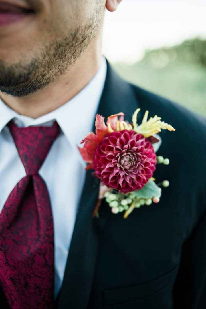 Boutonniere con dalias - 4