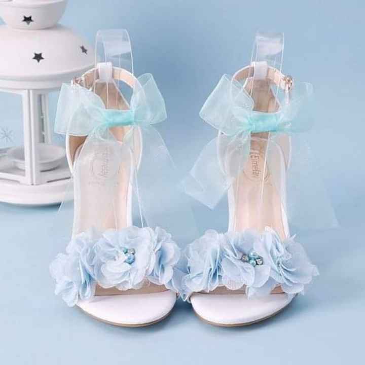 Zapatos en baby blue - 12