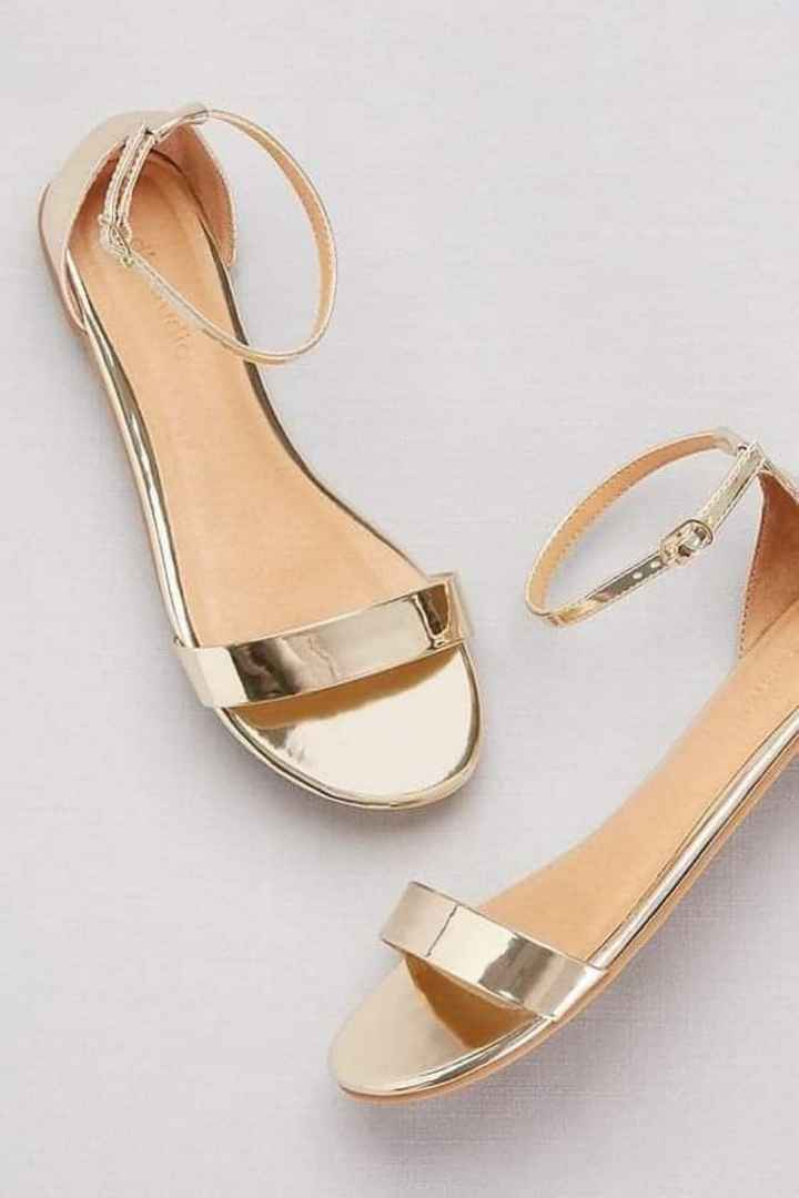 Boda en playa: cómodas sandalias 🌴 - 2