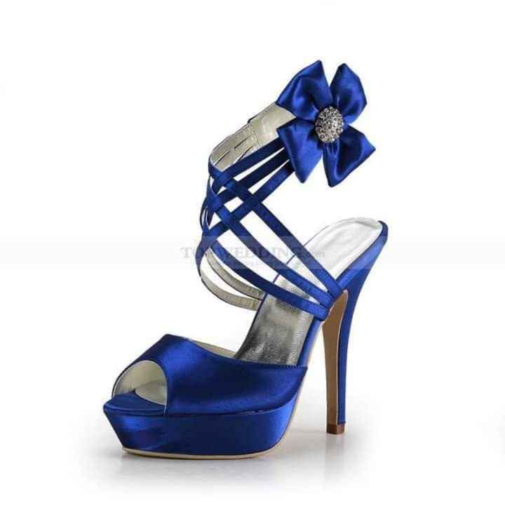Zapatos para novias en azul rey - 12