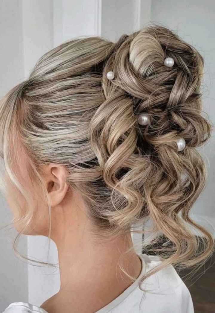 Decora el peinado con perlas - 1
