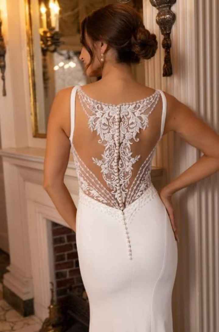 Algunos vestidos de la colección primavera -verano Everlasting love collection 2023 by Randy Fenoli 